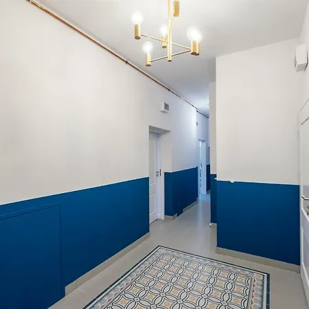 Apartman Momo Studio 25 *
