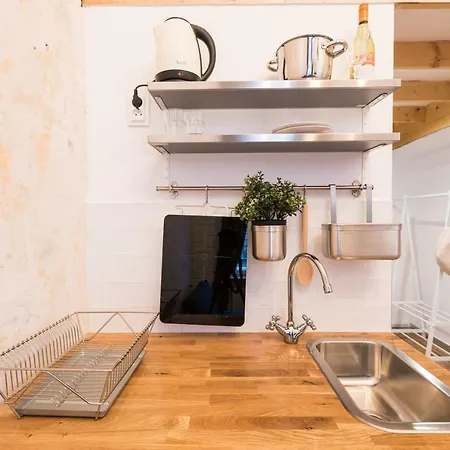 Apartman Momo Studio 25 *