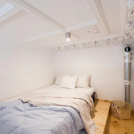 Apartman Momo Studio 25 *