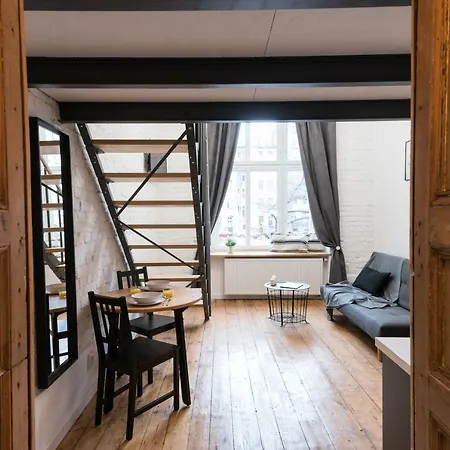 Momo Studio 25 Wrocław