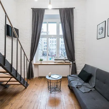 Momo Studio 25 Wrocław